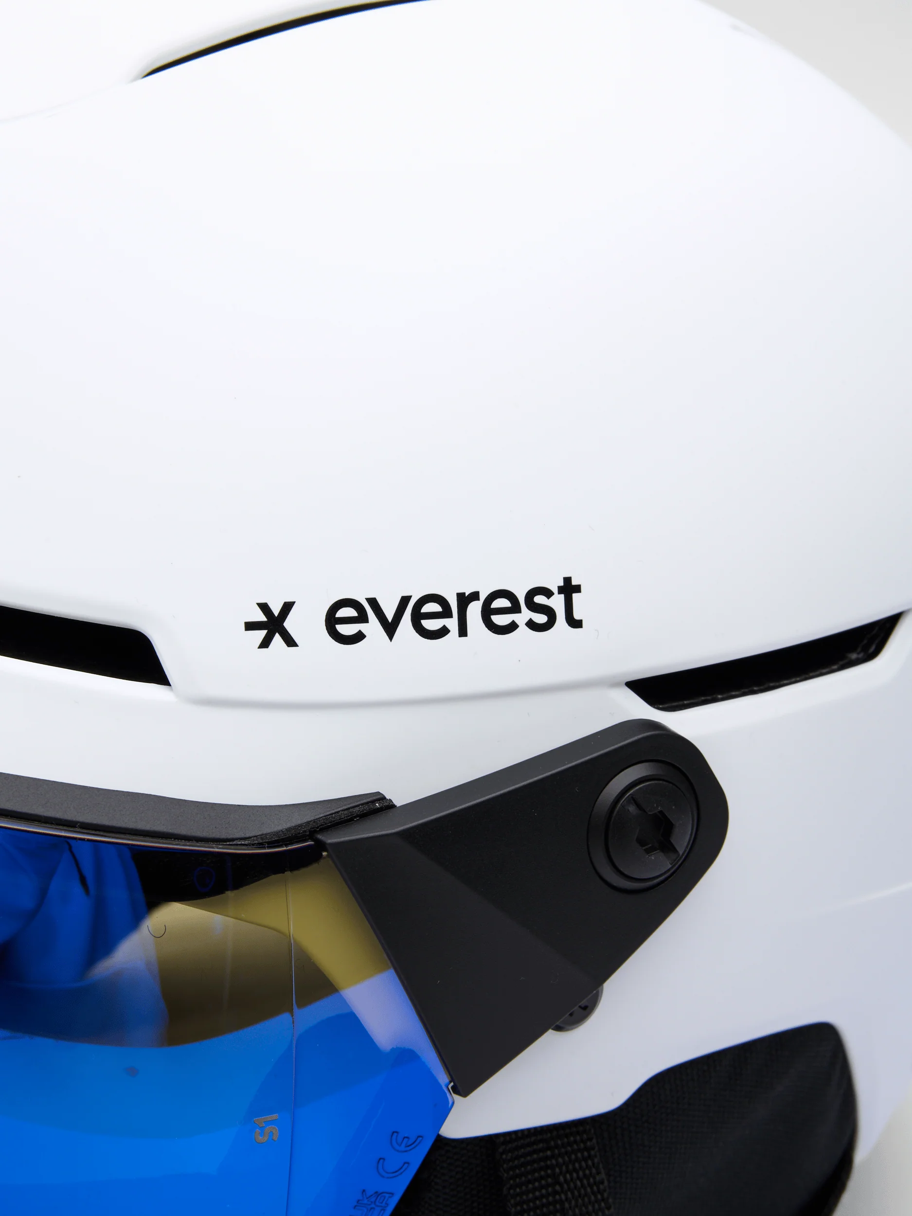 ALPINE VISOR MIPS HELMET WHITE JUNIOR - Image 3