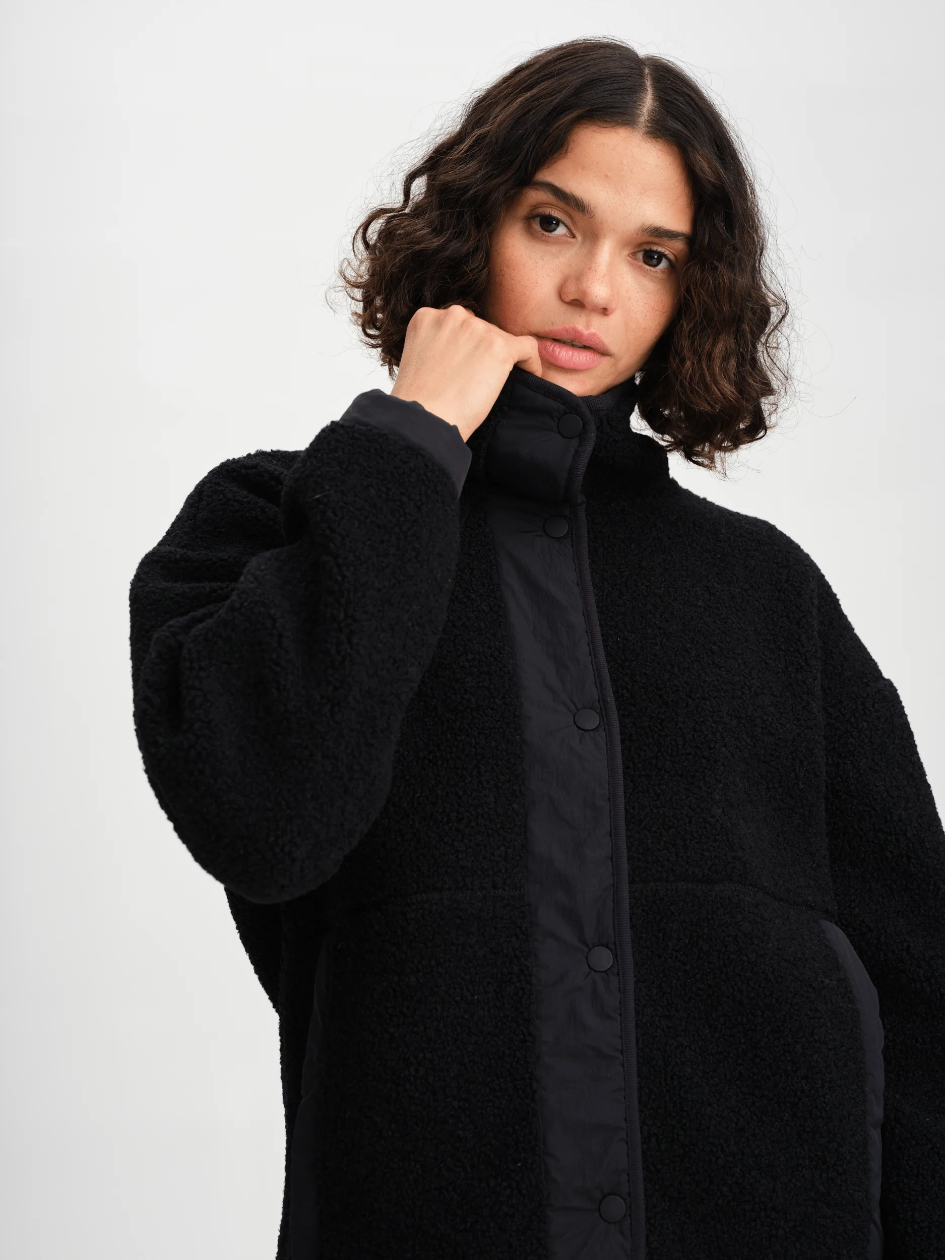 HAYDEN PILE COAT OFF BLACK - Image 3
