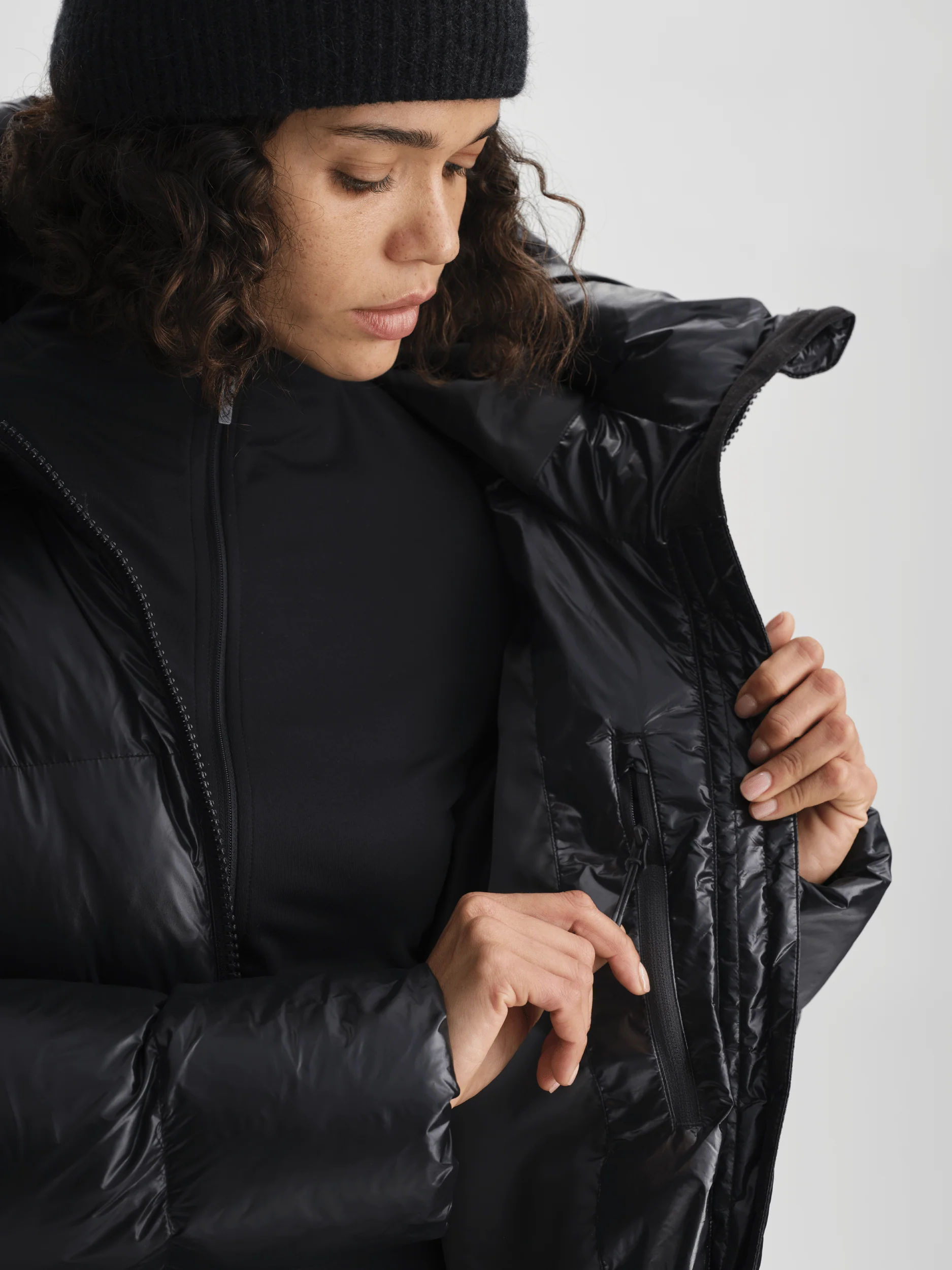 JUNEAU COAT BLACK SHINY - Image 6