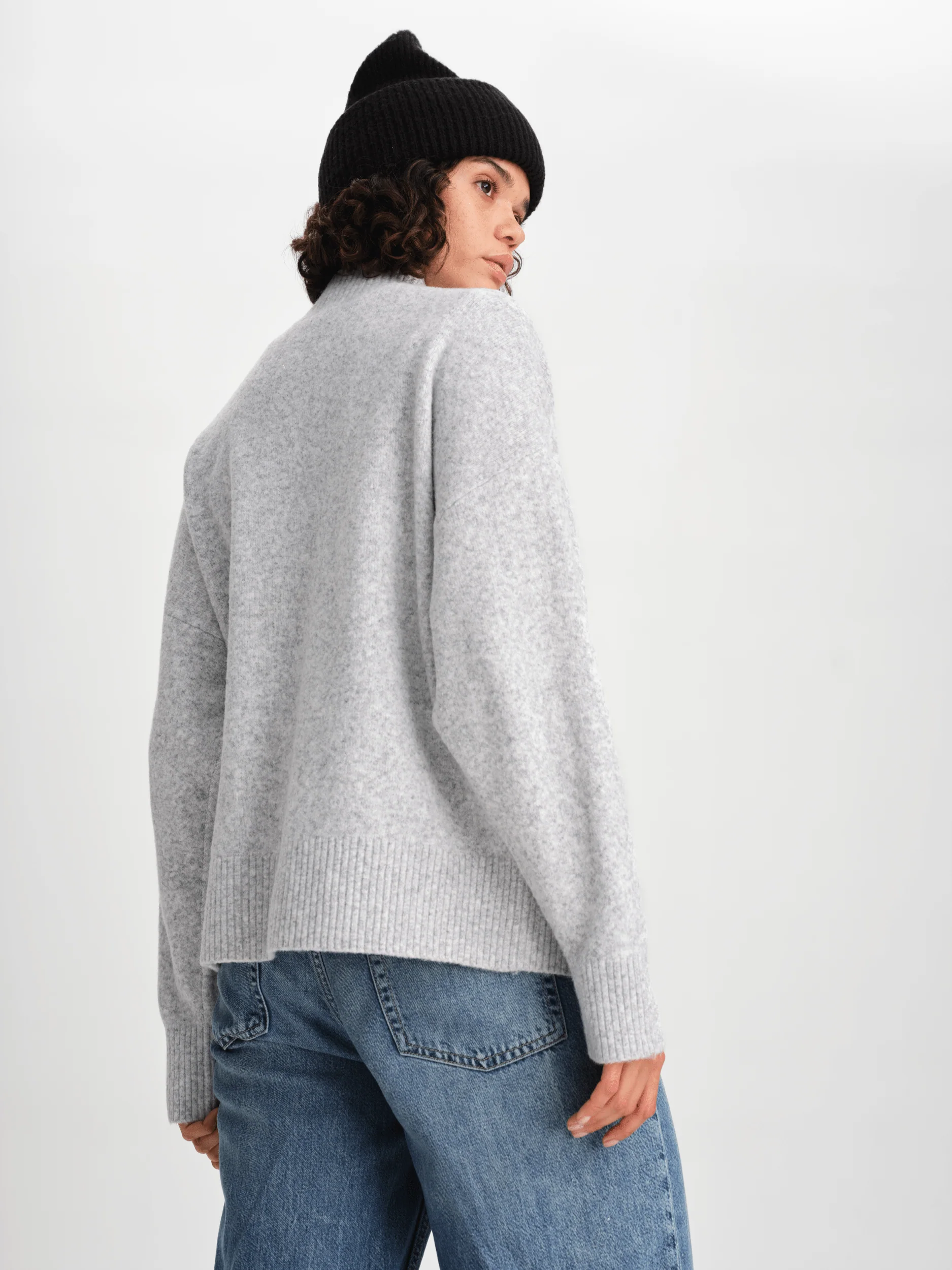 MERU KNITTED SWEATER GREY MELANGE - Image 3