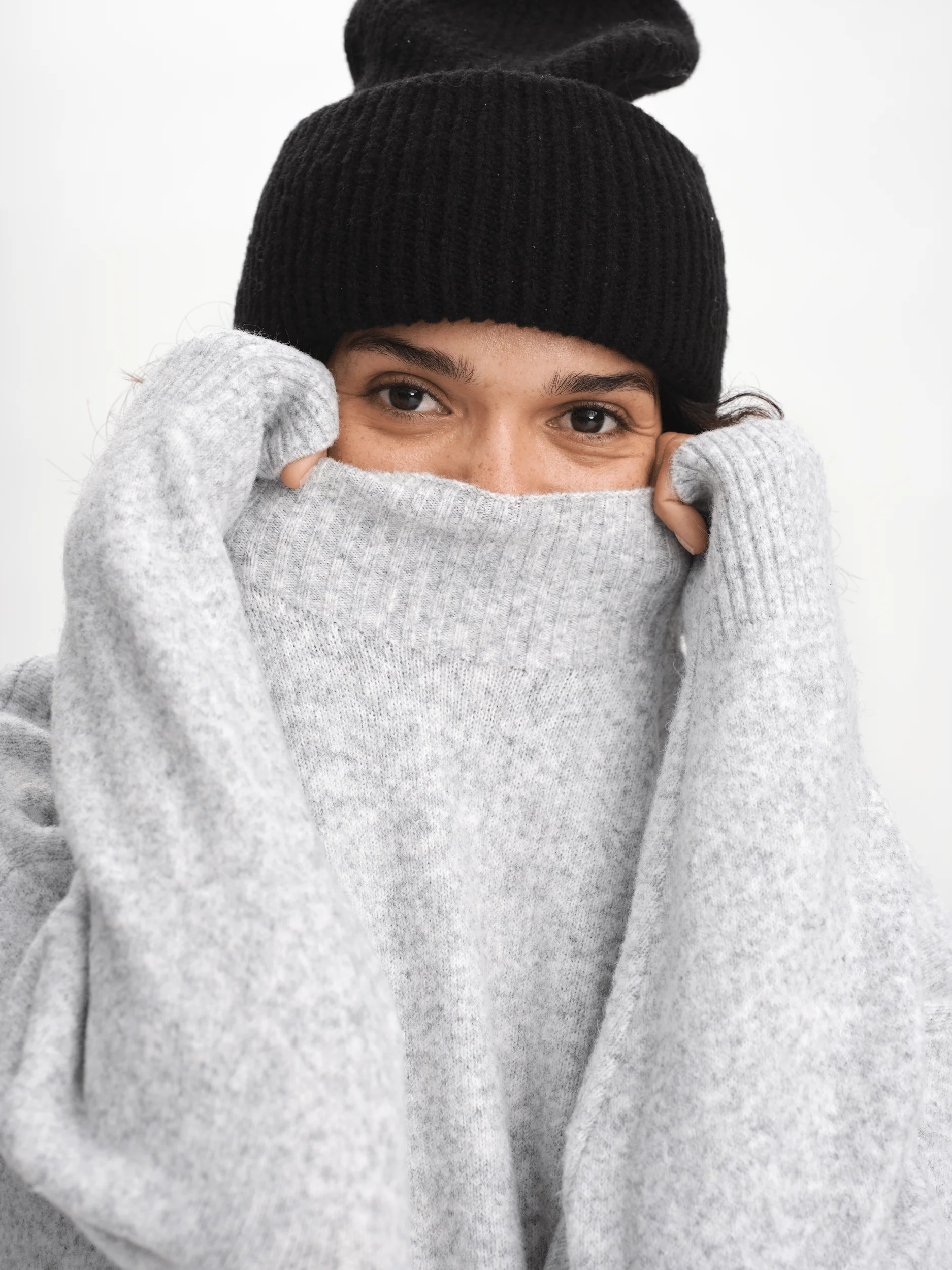 MERU KNITTED SWEATER GREY MELANGE - Image 4