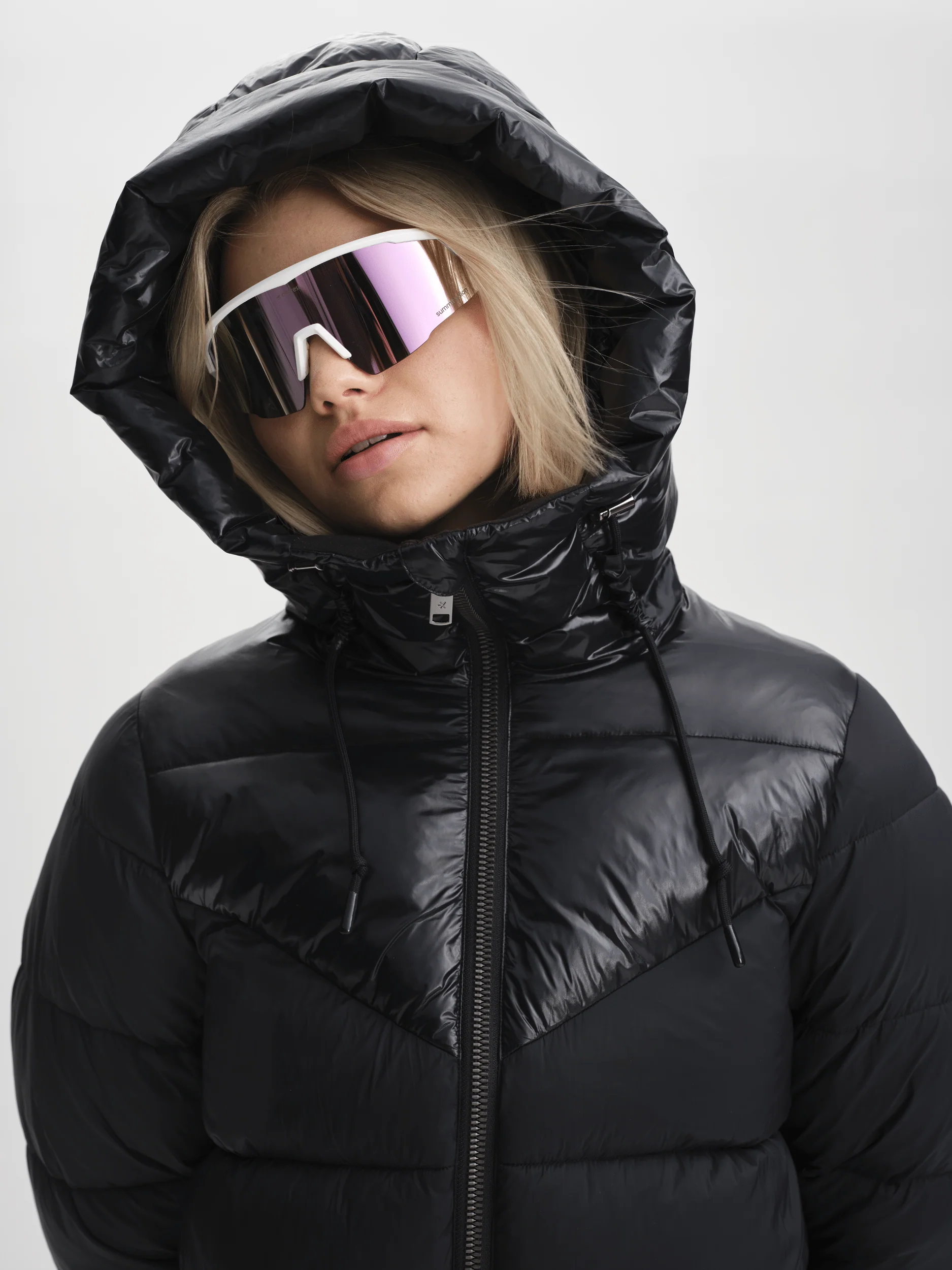 MISTI MID JACKET BLACK - Image 4