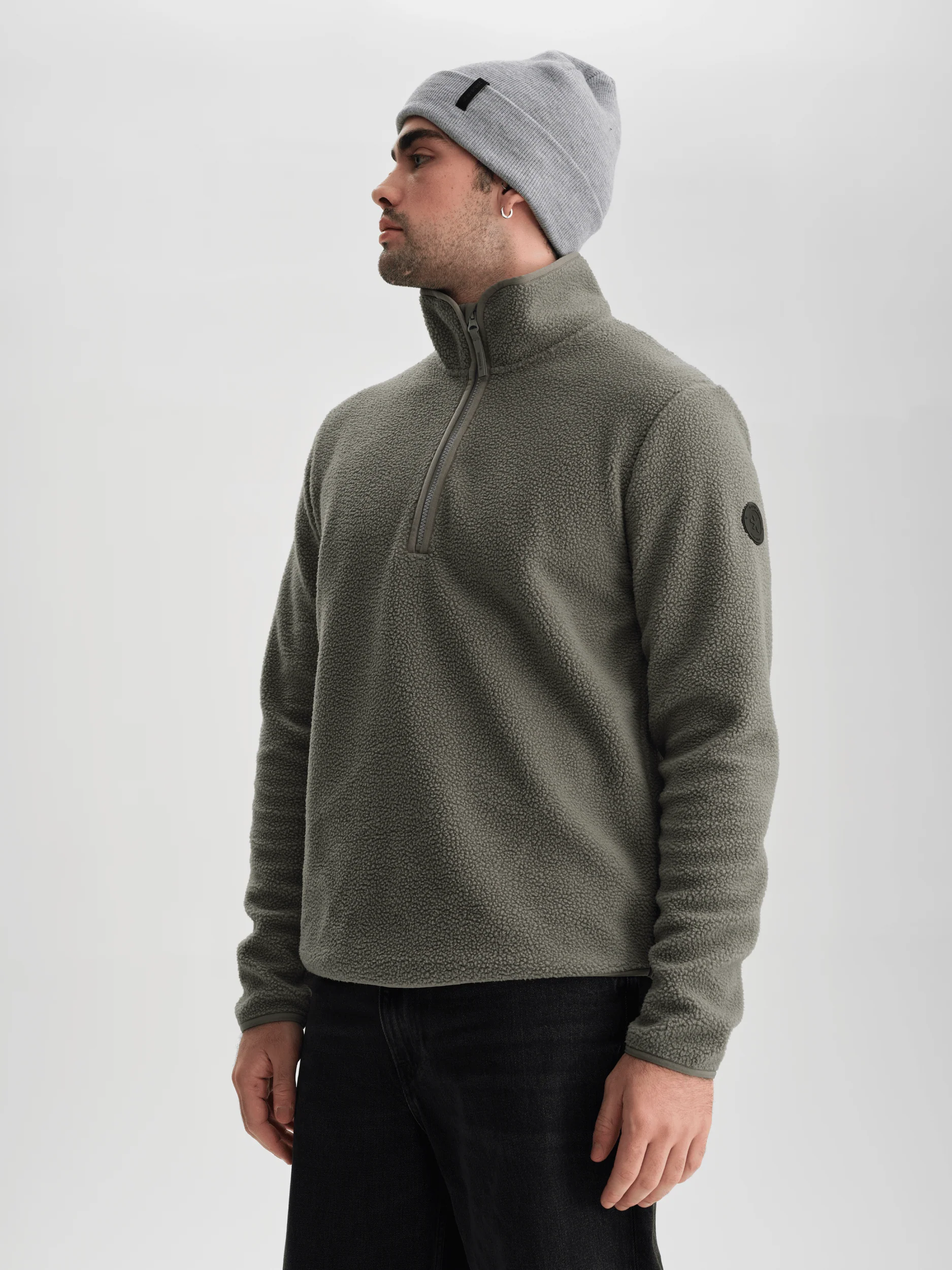 PILE HALFZIP KHAKI GREY