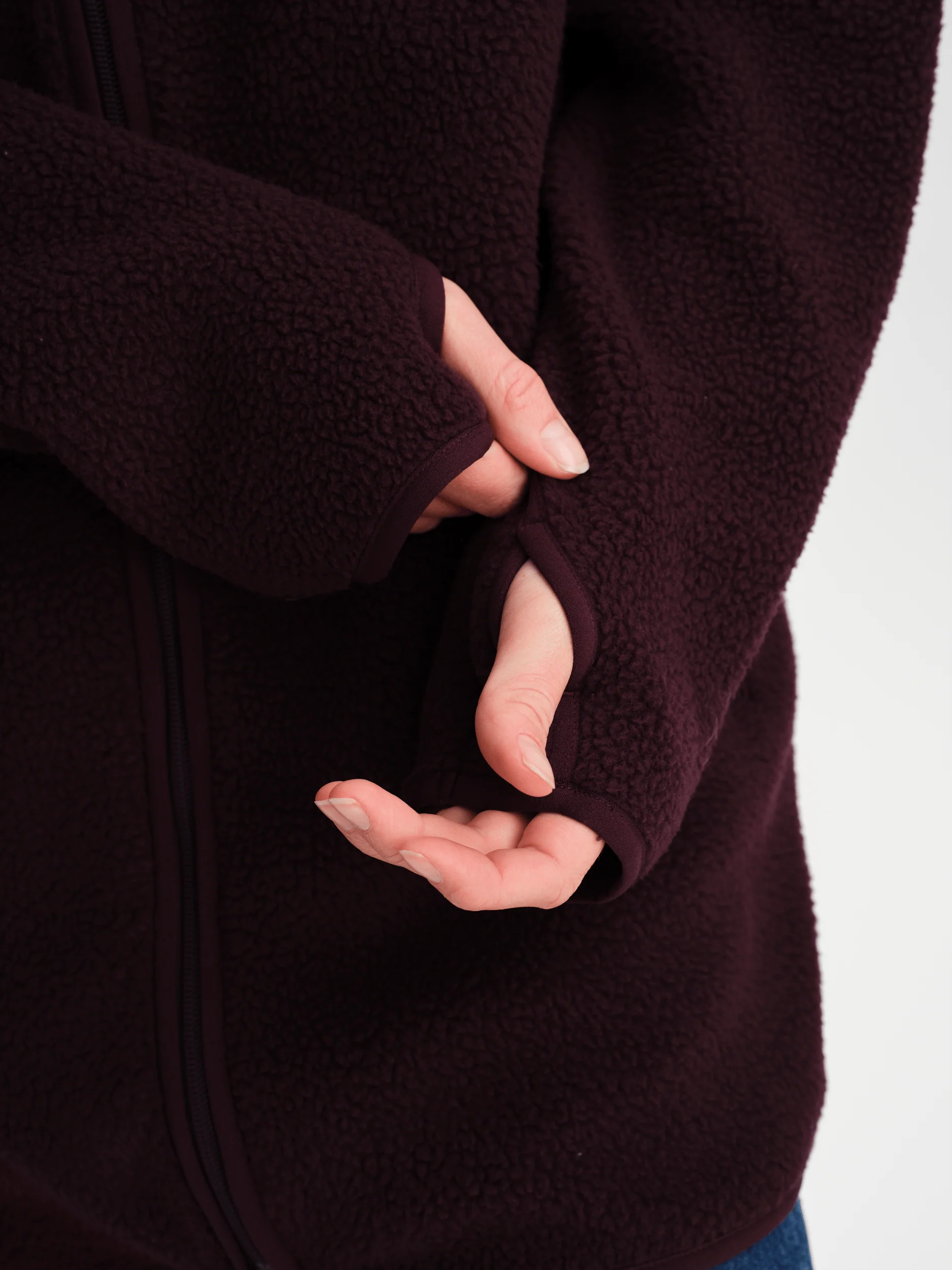 PILE LONG HOOD BURGUNDY - Image 5