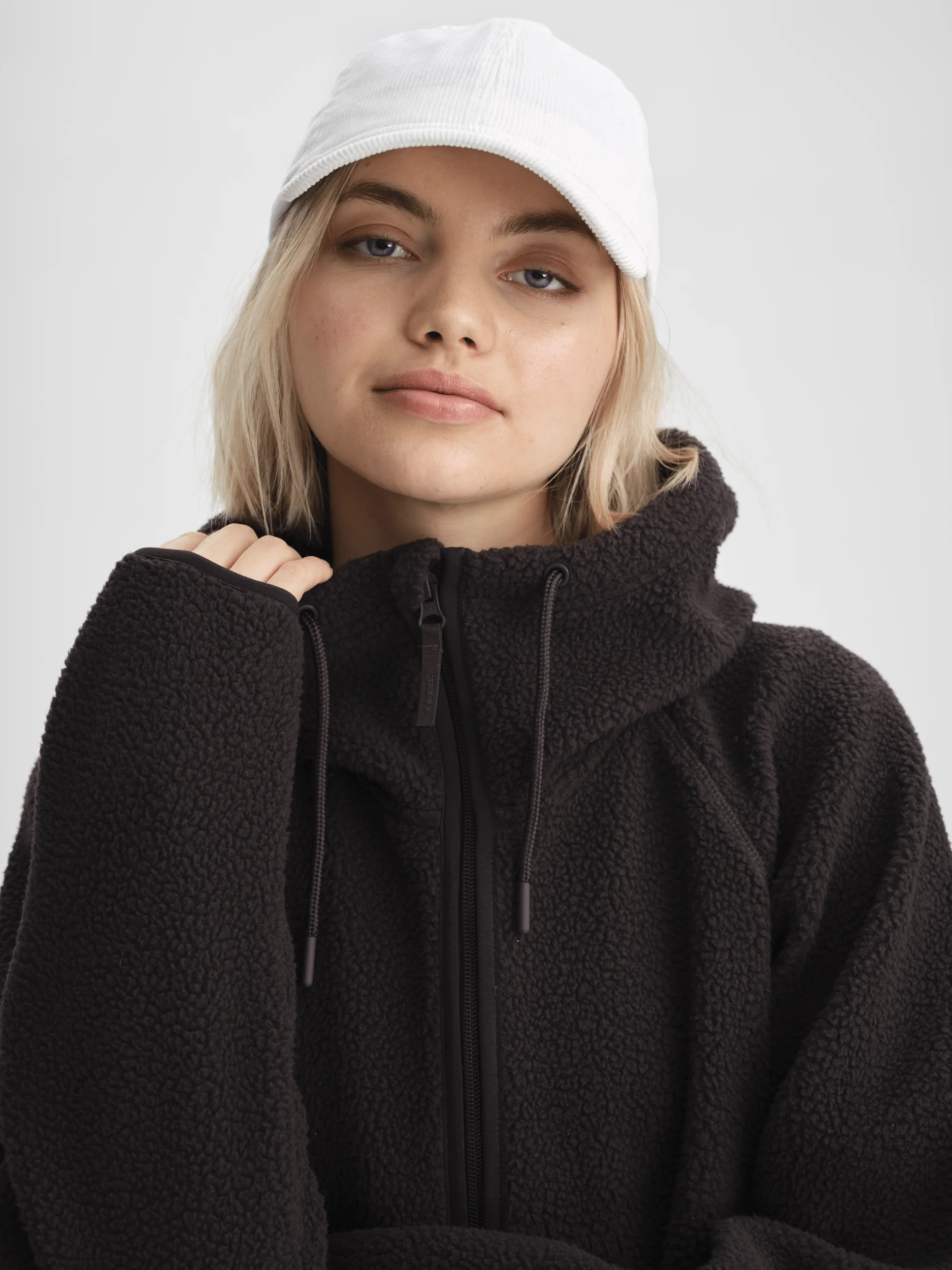 PILE LONG HOOD  CACAO BROWN - Image 4