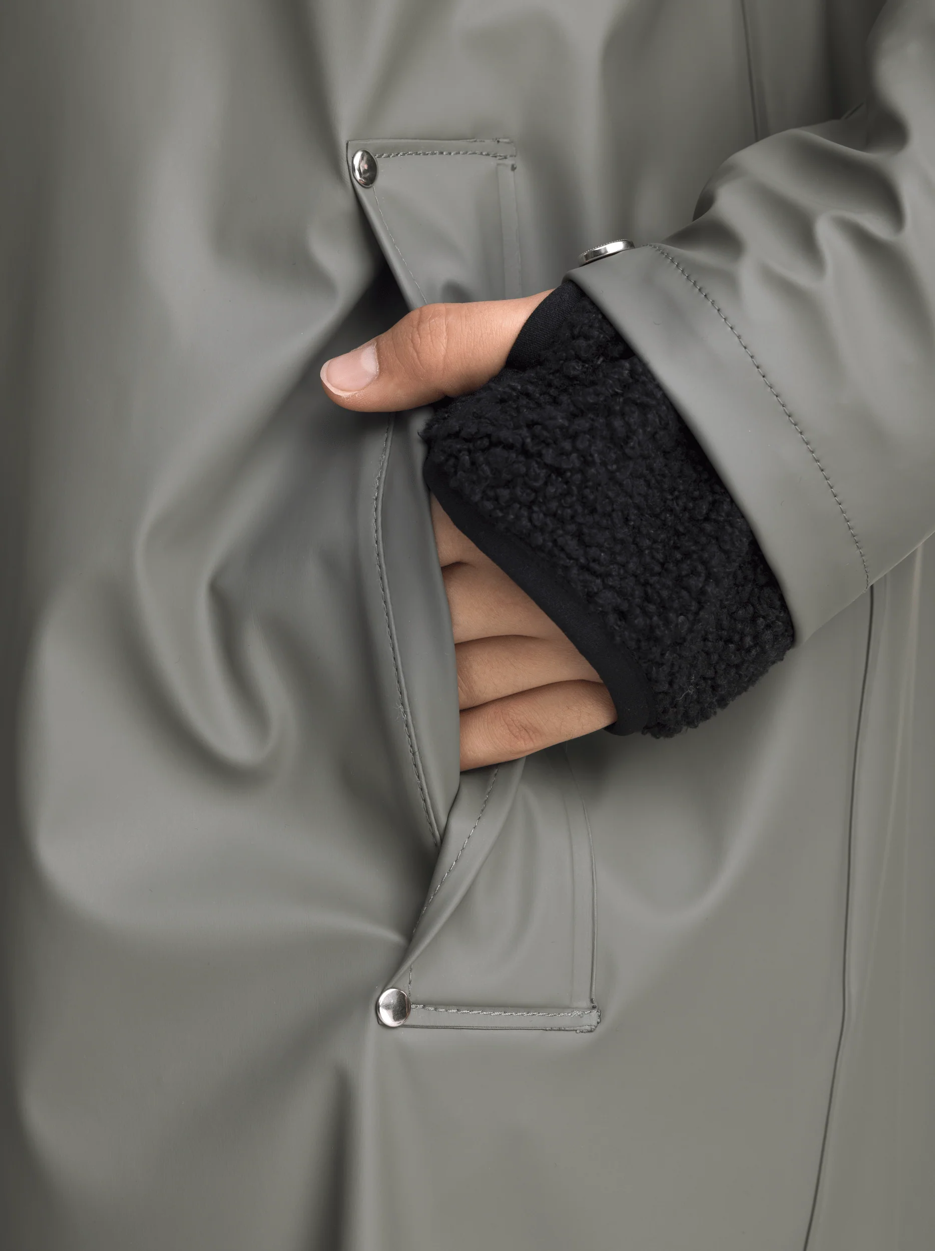 RAIN COAT LONG KHAKI GREY - Image 5