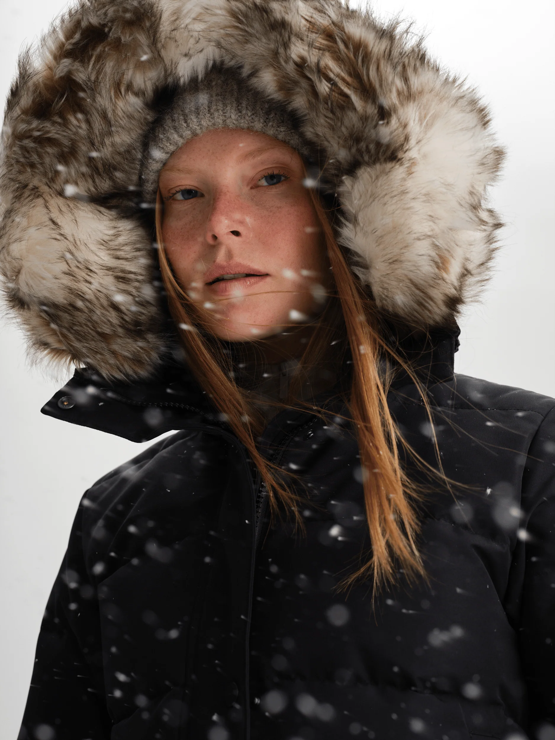 ULTRA LONG DOWN PARKA BLACK - Image 9